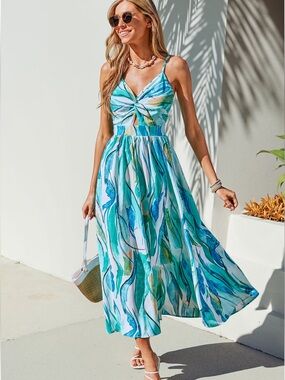 Cupshe Plus One Abstract Maxi Dress